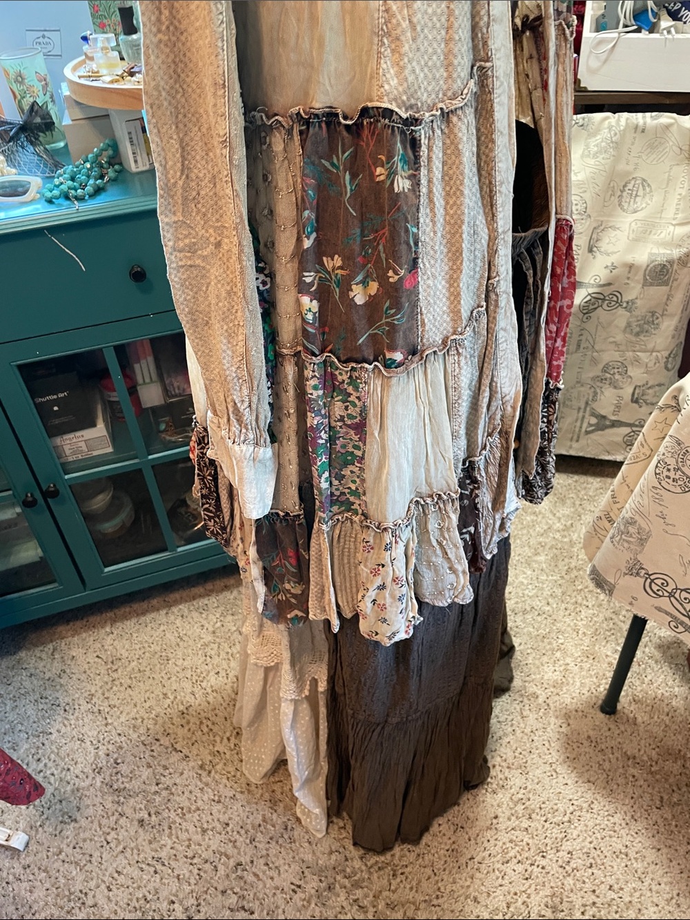 Boho Patchwork Duster Jacket in Beige and Floral Mix Young Threads - Picture 9 of 16
